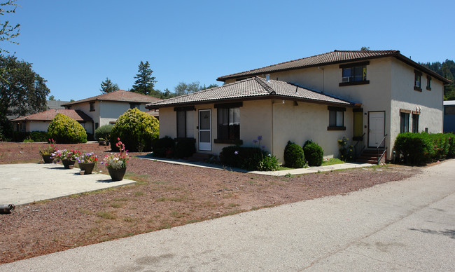4732 Scotts Valley in Scotts Valley, CA - Foto de edificio - Building Photo