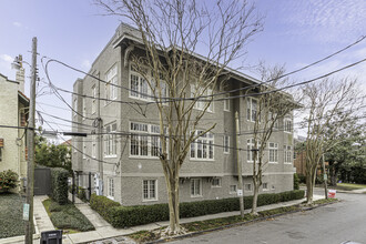 Audubon Court Condominiums in New Orleans, LA - Building Photo - Building Photo