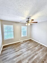 2549 Slaydon Dr in Nashville, TN - Building Photo - Building Photo