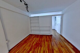 340 E 58th St in New York, NY - Building Photo