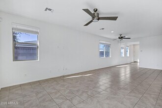 18767 W Solano Dr in Litchfield Park, AZ - Building Photo - Building Photo