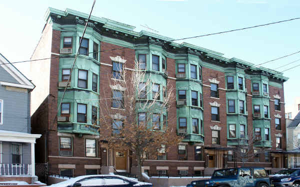 115-119 Magnolia Ave in Jersey City, NJ - Foto de edificio - Building Photo