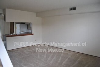 2814 Parque De Oeste Dr in Farmington, NM - Building Photo - Building Photo