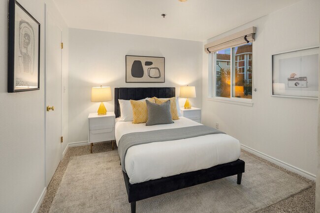 1616 Summit Ave in Seattle, WA - Building Photo - Building Photo