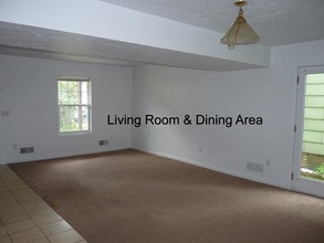 1171 Wilson Ave in Kittanning, PA - Foto de edificio - Building Photo