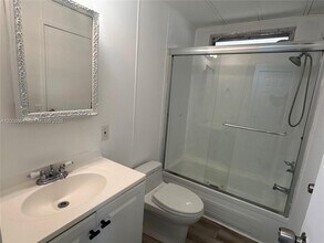 2957 SW 54th St in Fort Lauderdale, FL - Building Photo - Building Photo