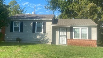 896 Leacrest Ave in Memphis, TN - Building Photo