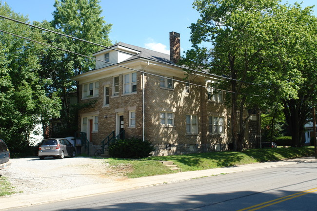 270-272 Kalmia Ave in Lexington, KY - Foto de edificio - Building Photo