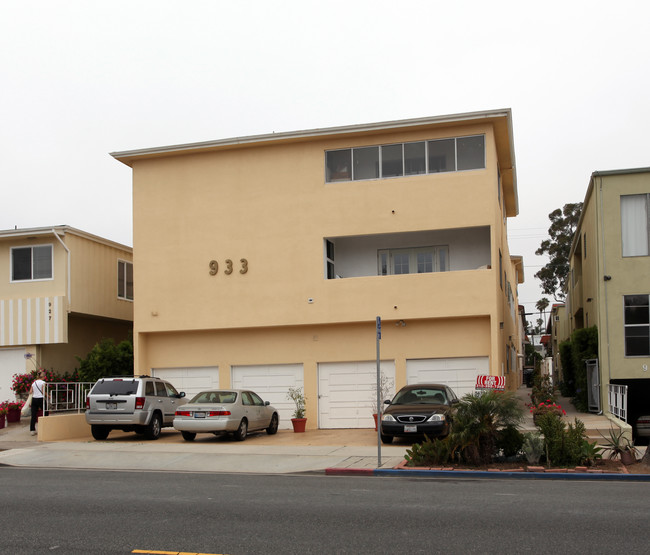 933 6th St in Santa Monica, CA - Building Photo - Building Photo