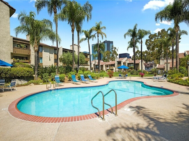 21500 Califa St, Unit 96