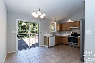 133 Madeline Ct in Youngsville, NC - Building Photo - Building Photo