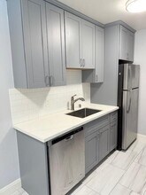 1226 CA-1 in San Mateo, CA - Building Photo - Building Photo