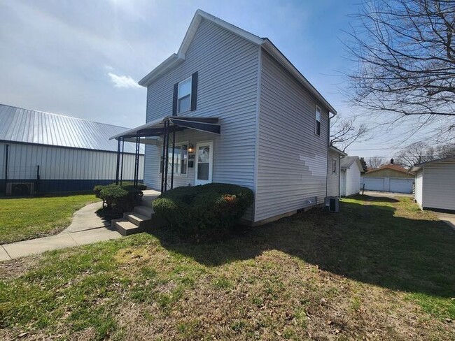 1017 S 25th St in Terre Haute, IN - Building Photo - Building Photo