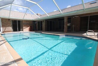 2372 Windham Dr in Melbourne, FL - Building Photo - Building Photo
