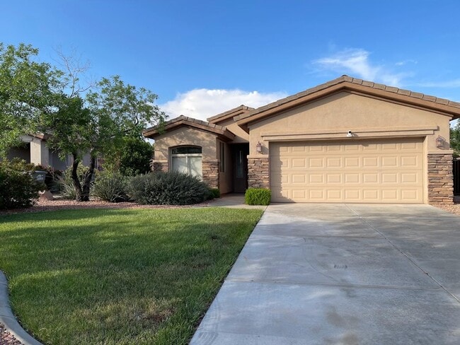 2014 N Stone Ridge Ln in Washington, UT - Building Photo - Building Photo