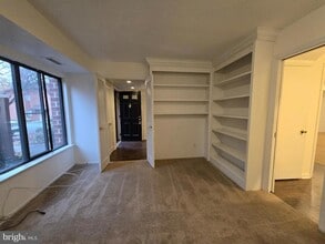 1005 Worthington Dr in Exton, PA - Building Photo - Building Photo