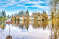 Hidden Lake Apartments in Lakewood, WA - Building Photo - Building Photo