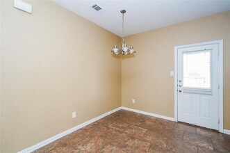 2445 Galemeadow Dr in Fort Worth, TX - Building Photo - Building Photo