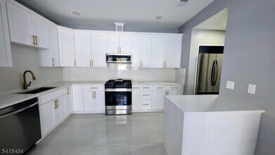 3 Caroline Foster Ct in Morristown, NJ - Building Photo - Building Photo