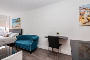3 Pl. Ontario, Unit SI ID1261815P in Montréal, QC - Building Photo