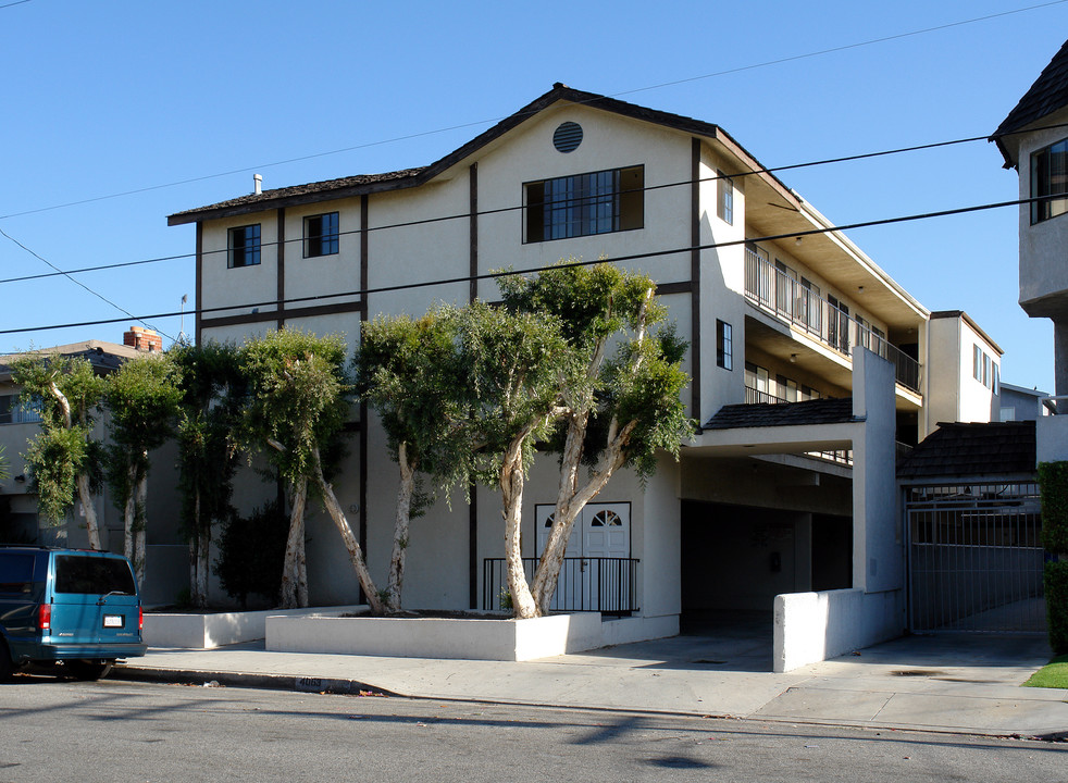 4063 W 130th St in Hawthorne, CA - Building Photo