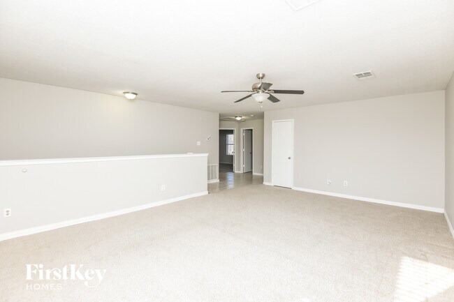 5600 Ainsdale Dr in Fort Worth, TX - Building Photo - Building Photo