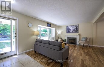 6 Kirkton Ct in London, ON - Building Photo - Building Photo
