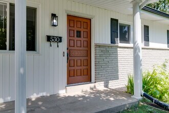 530 Humes Ln in Florissant, MO - Building Photo - Building Photo