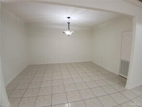 19 San Jacinto St in Mission, TX - Building Photo - Building Photo