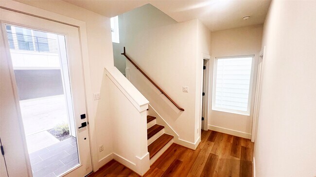3215 Ennis St in Houston, TX - Building Photo - Building Photo