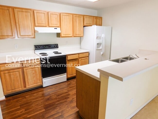 702 Westgate Cir in Williamsburg, VA - Building Photo - Building Photo