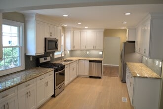 122 Seaside Ave in Egg Harbor Township, NJ - Building Photo - Building Photo