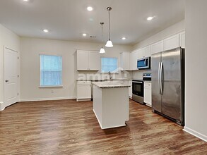 169 Cheatham Hill Ln in Dallas, GA - Building Photo - Building Photo