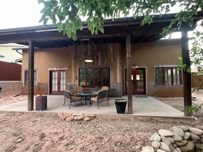 1286 Dream Dr in Moab, UT - Foto de edificio - Building Photo