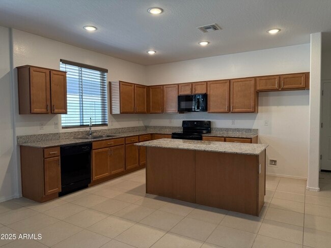 5886 S 247th Ln in Buckeye, AZ - Building Photo - Building Photo