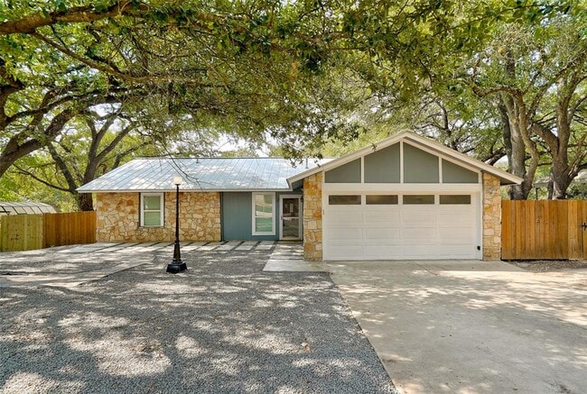 12601 Mixson Dr in Austin, TX - Building Photo - Building Photo