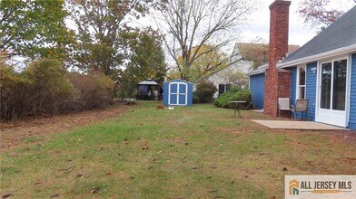 1 Sturbridge Dr in Piscataway, NJ - Building Photo - Building Photo