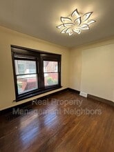 216 Lafayette Ave NE in Grand Rapids, MI - Foto de edificio - Building Photo