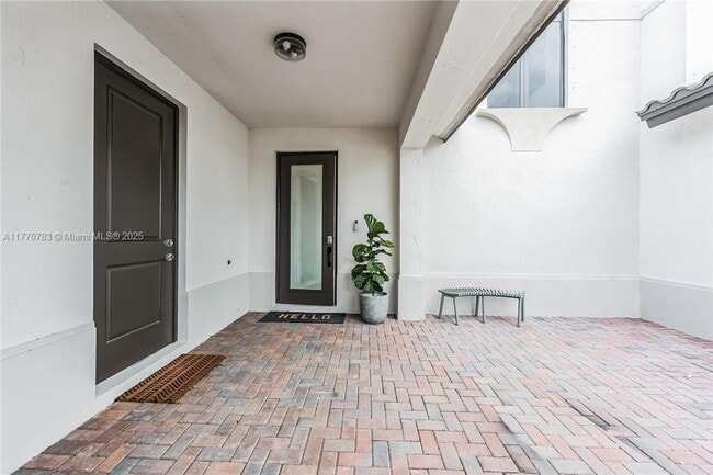 property at 4761 Sophia Dr