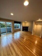 8538 Midvale Ave N in Seattle, WA - Building Photo - Building Photo