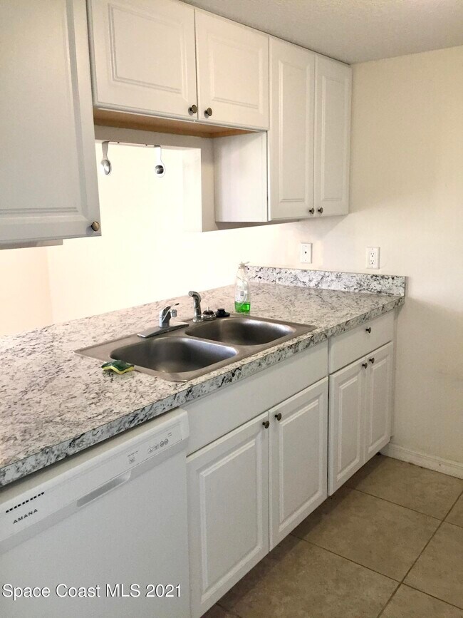 179 San Juan Cir in Melbourne, FL - Building Photo - Building Photo