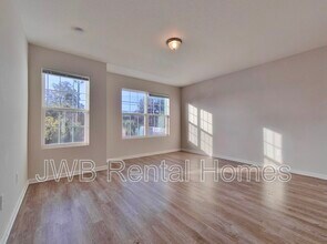 9085 Cocoa Ave in Jacksonville, FL - Building Photo - Building Photo