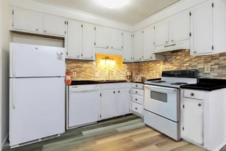 106 Muir Ct in Summerville, SC - Building Photo - Building Photo