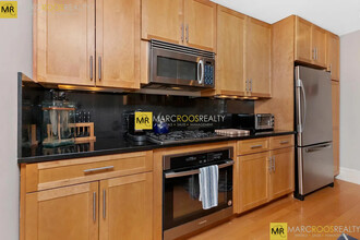 70 E Brookline St, Unit 1 in Boston, MA - Building Photo - Building Photo