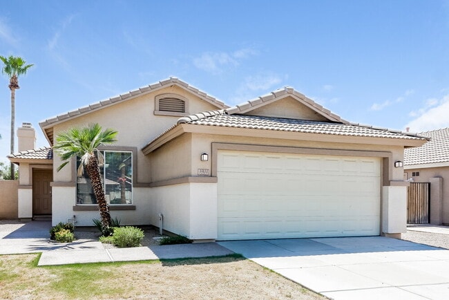 property at 3901 E Barbarita Ave