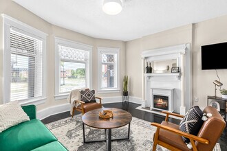 3402 Brush St, Unit 1 in Detroit, MI - Building Photo - Building Photo