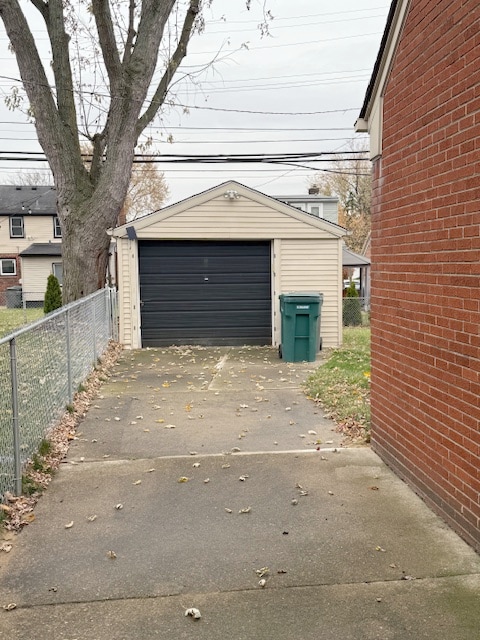 22835 Buckingham St in Dearborn, MI - Foto de edificio - Building Photo