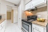 9011 Gaylord Dr photo'