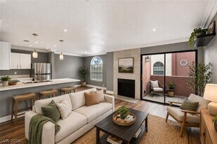 4050 Pacific Harbors Dr in Las Vegas, NV - Building Photo