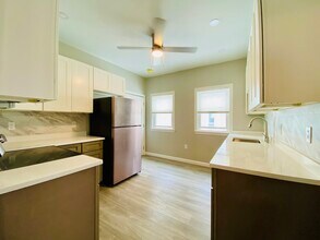 85 Albion St, Unit 2 in Medford, MA - Building Photo - Building Photo